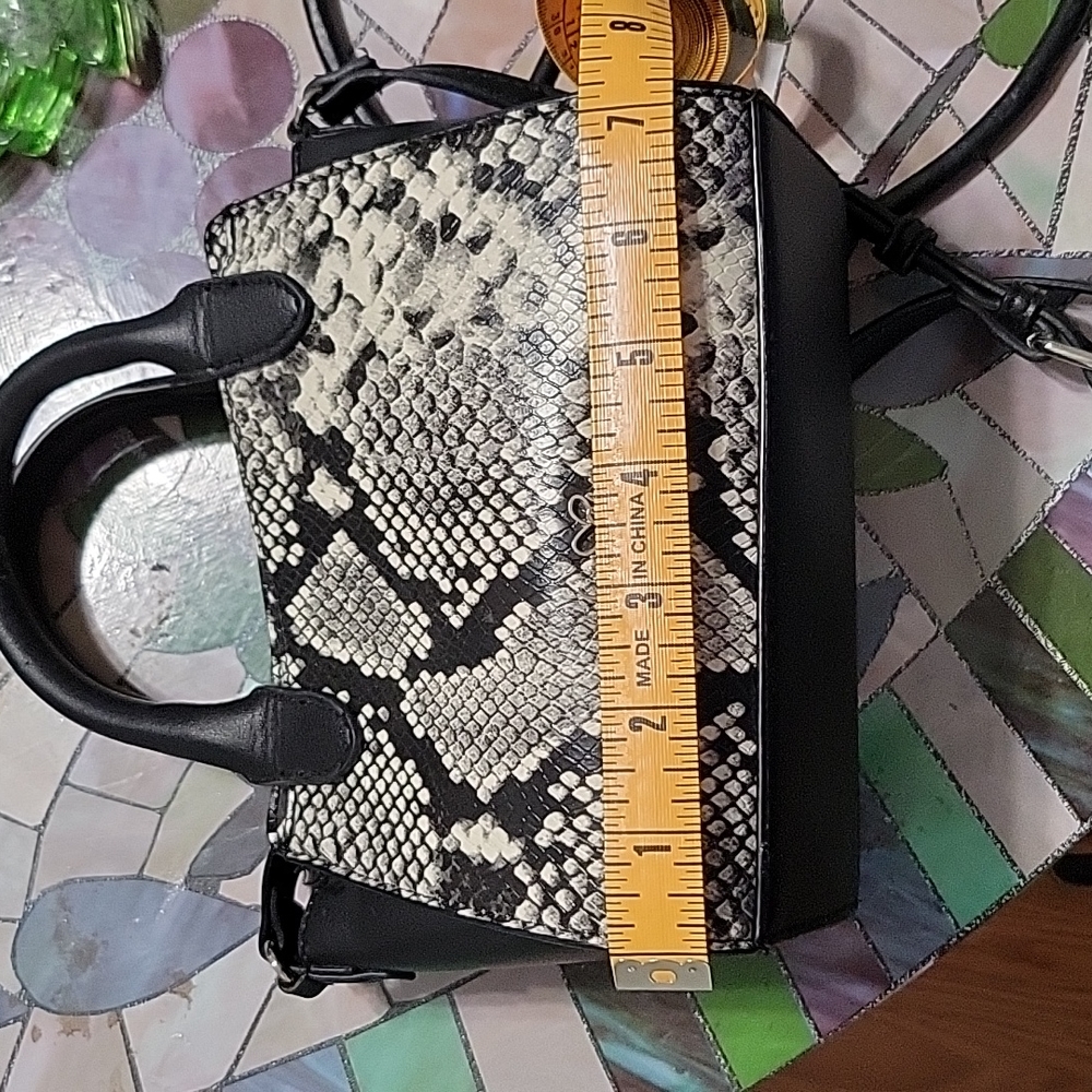 Libby Edelman - image 4